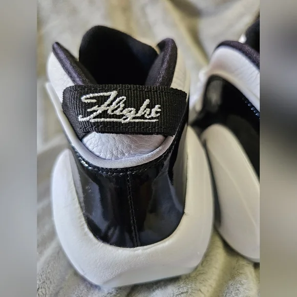 Nike Air Zoom Flight 95 "Black Patent" DV0820-100 Basketball Mens Size 10 - Picture 7 of 16